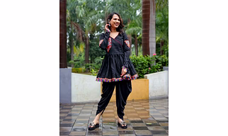Festive Dhoti Kediyu with Gamthi & Mirror Work