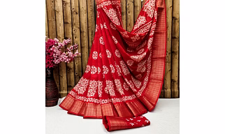 Dark Batik Silk Saree with Jaquard Weaving and Rich Pallu