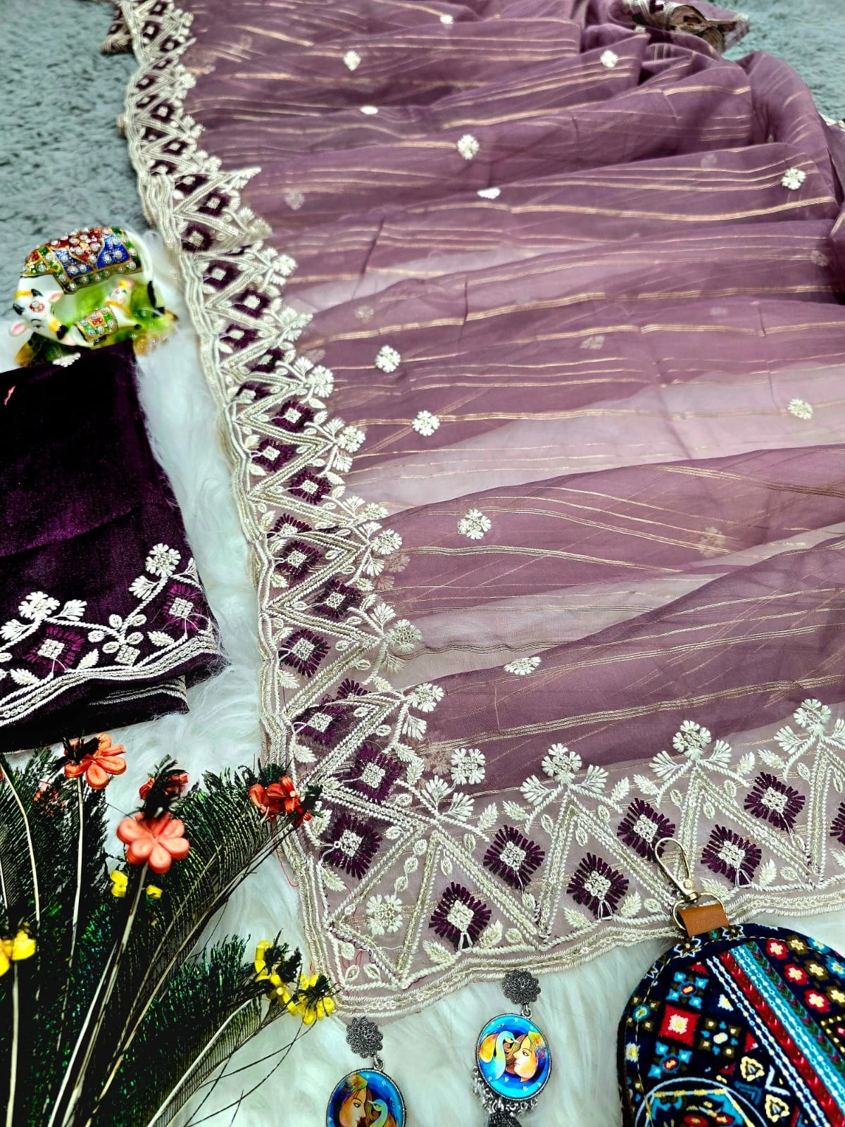 Chinon Fabric Saree: Stunning Lehriya Print with Sequence &amp; Cut Work-Lavender-3