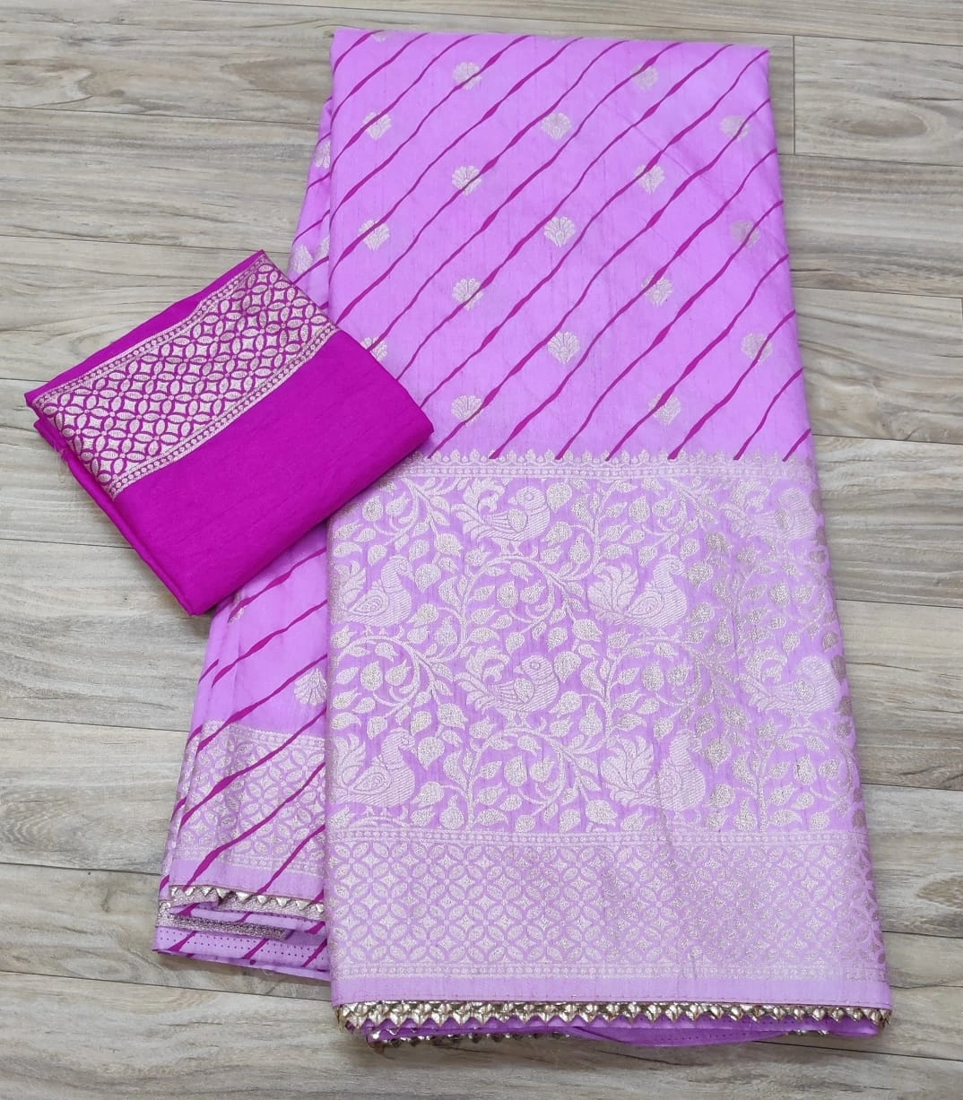 Banarasi Silk Saree: Dazzling Zari Work &amp; Contrast Blouse-NSD-13-Purple