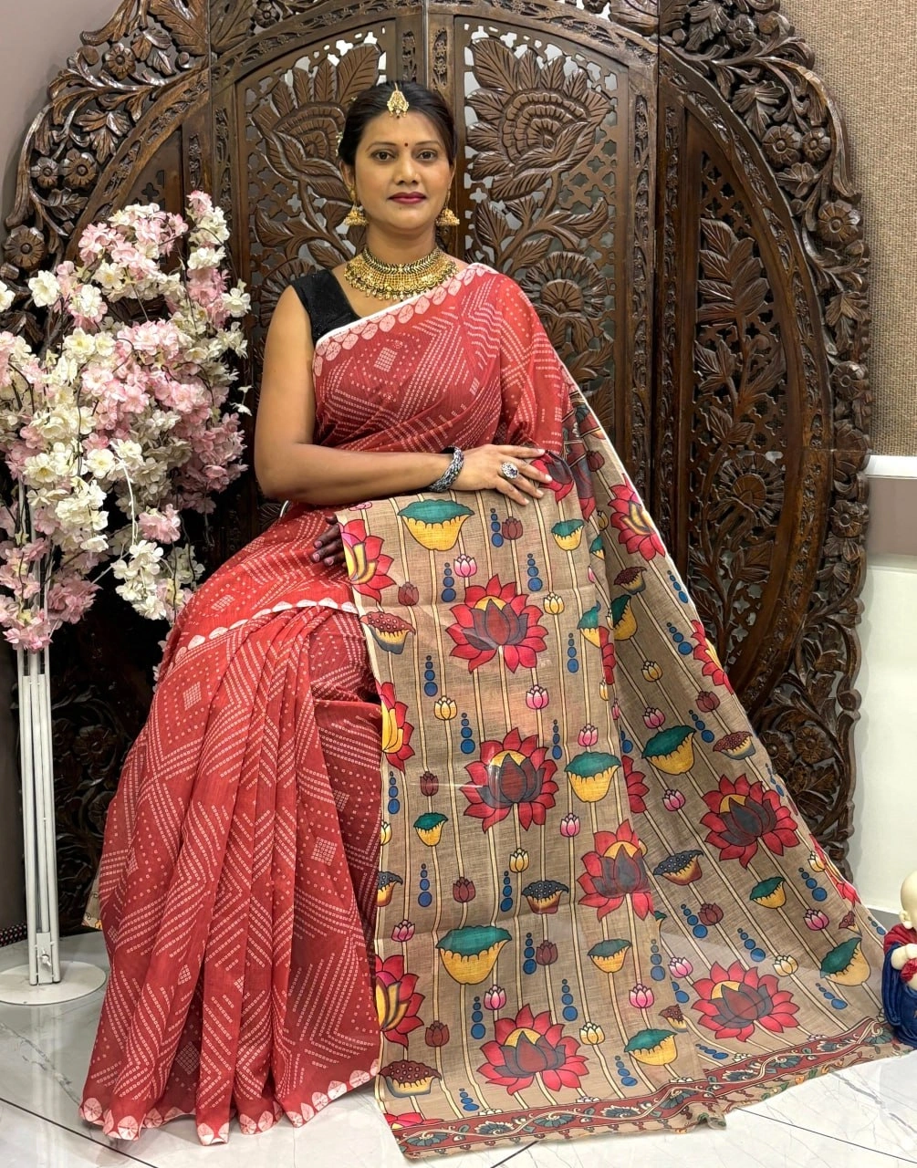 Linen Silk Cotton Saree: Bandhej Digital Print with Silver Pichai Pallu-MRD-08-Red