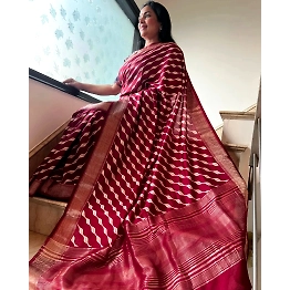 YNF Pure Banarasi Soft Silk Saree with Gold Zari Weaving - Stunning and Heavy