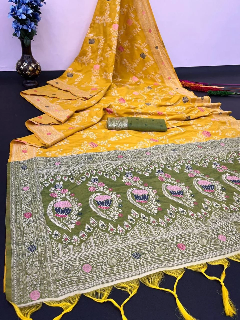 Handloom Raw Silk Saree with Woven Design and Contrast Matching Blouse-RVR-04-Yellow