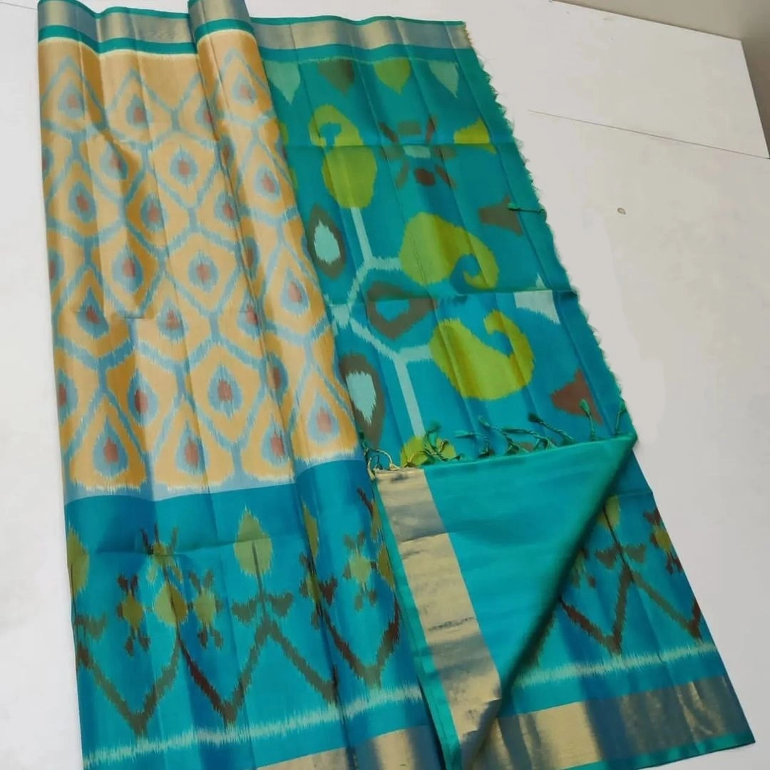 Ikat Paradise: Designer Handloom Silk Saree with Digital Print &amp; Contrast Blouse-RRW-05-Cream