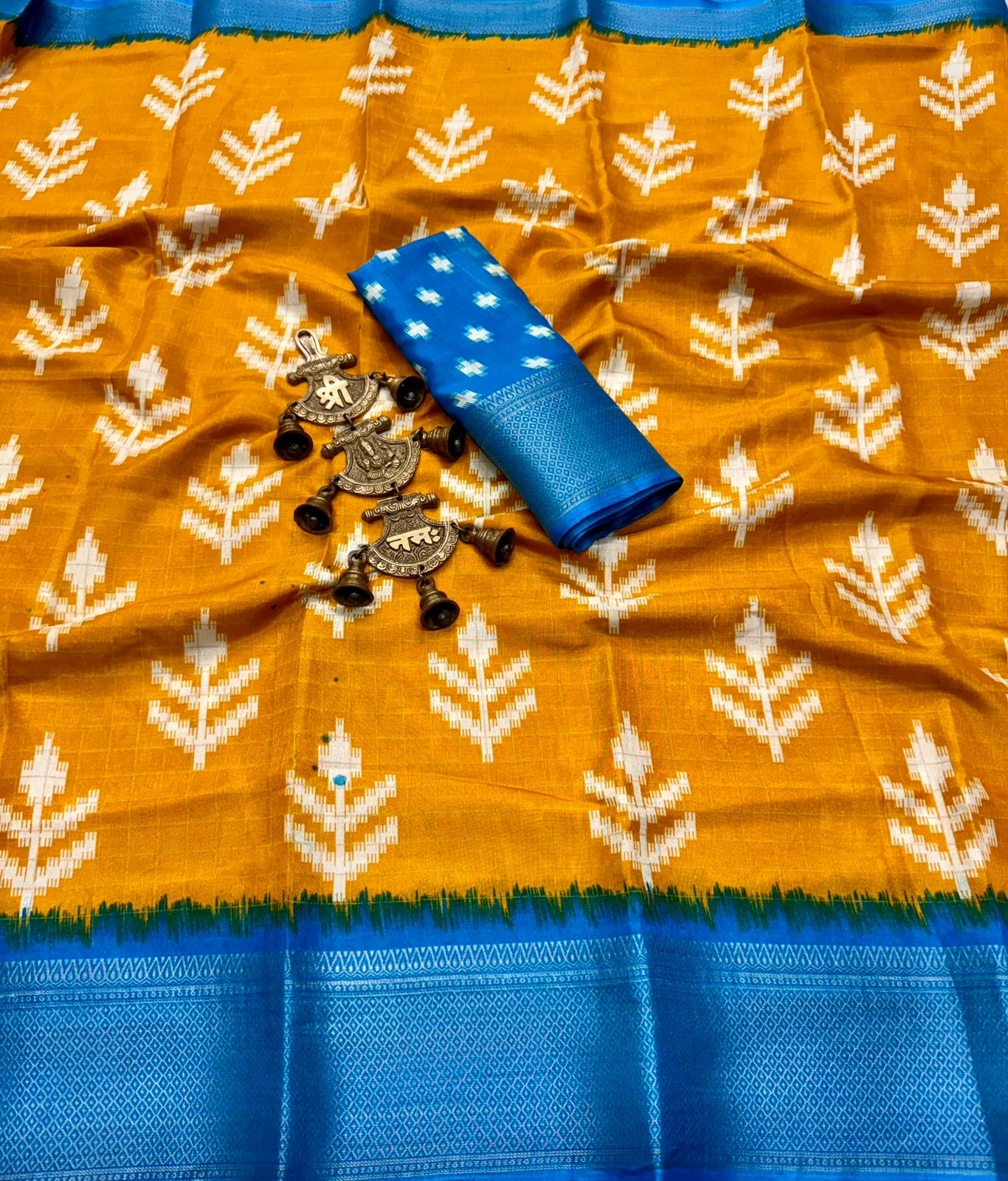 Floral Elegance: Dola Saree with Gold Borders and Blouse-Yellow-1