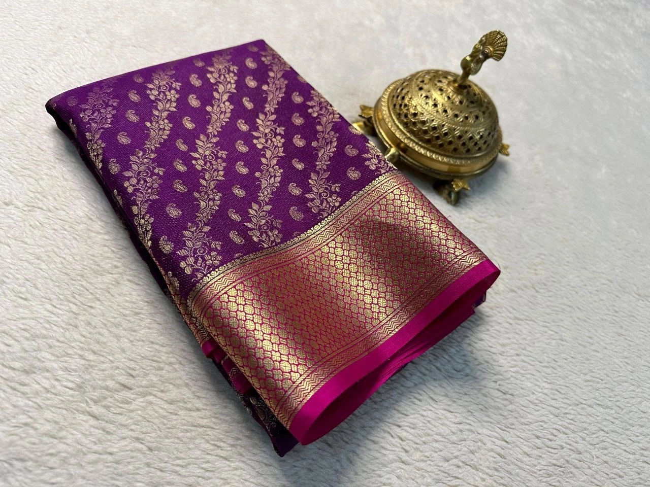 Pure Brocade Mysore Silk Sarees: Elegant, Zari-woven Silk with Rich Pallu-RRI-06-Wine