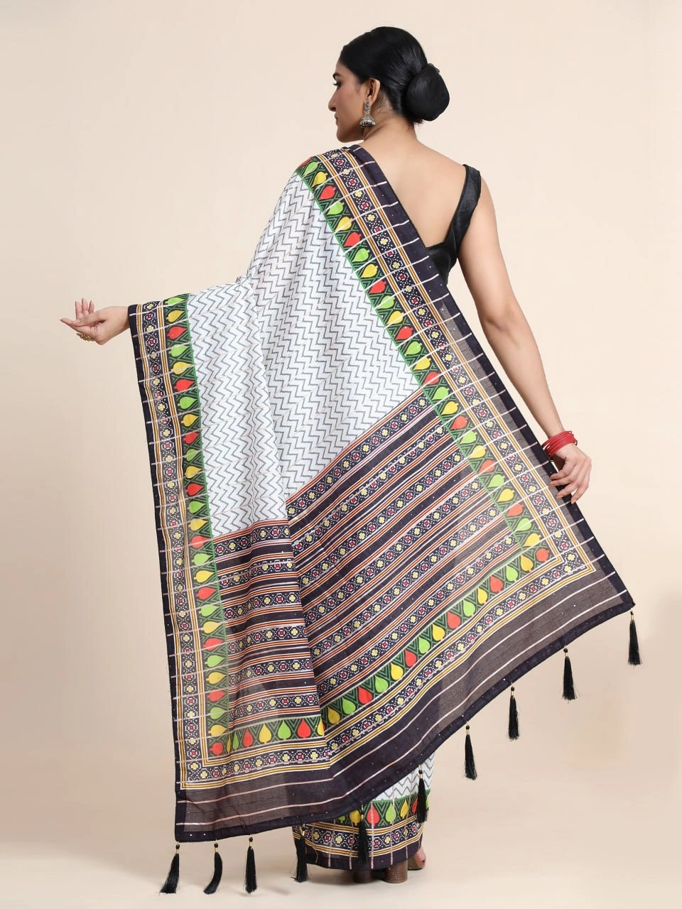 Chanderi Cotton Saree with Silk Blouse - Vibrant Digital Print-Grey-3