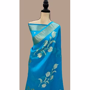 Antique Zari Crepe Silk Saree with Tassels and Barcode Blouse