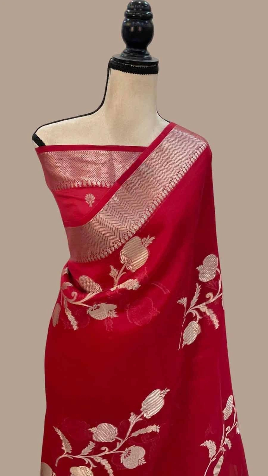 Antique Zari Crepe Silk Saree with Tassels and Barcode Blouse-Red-1