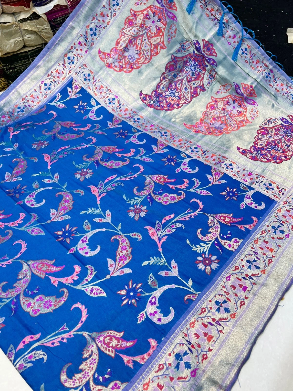 Pure Pashmina Silk Saree: Exquisite Weaving and Colorful Meena Work-Rama-2