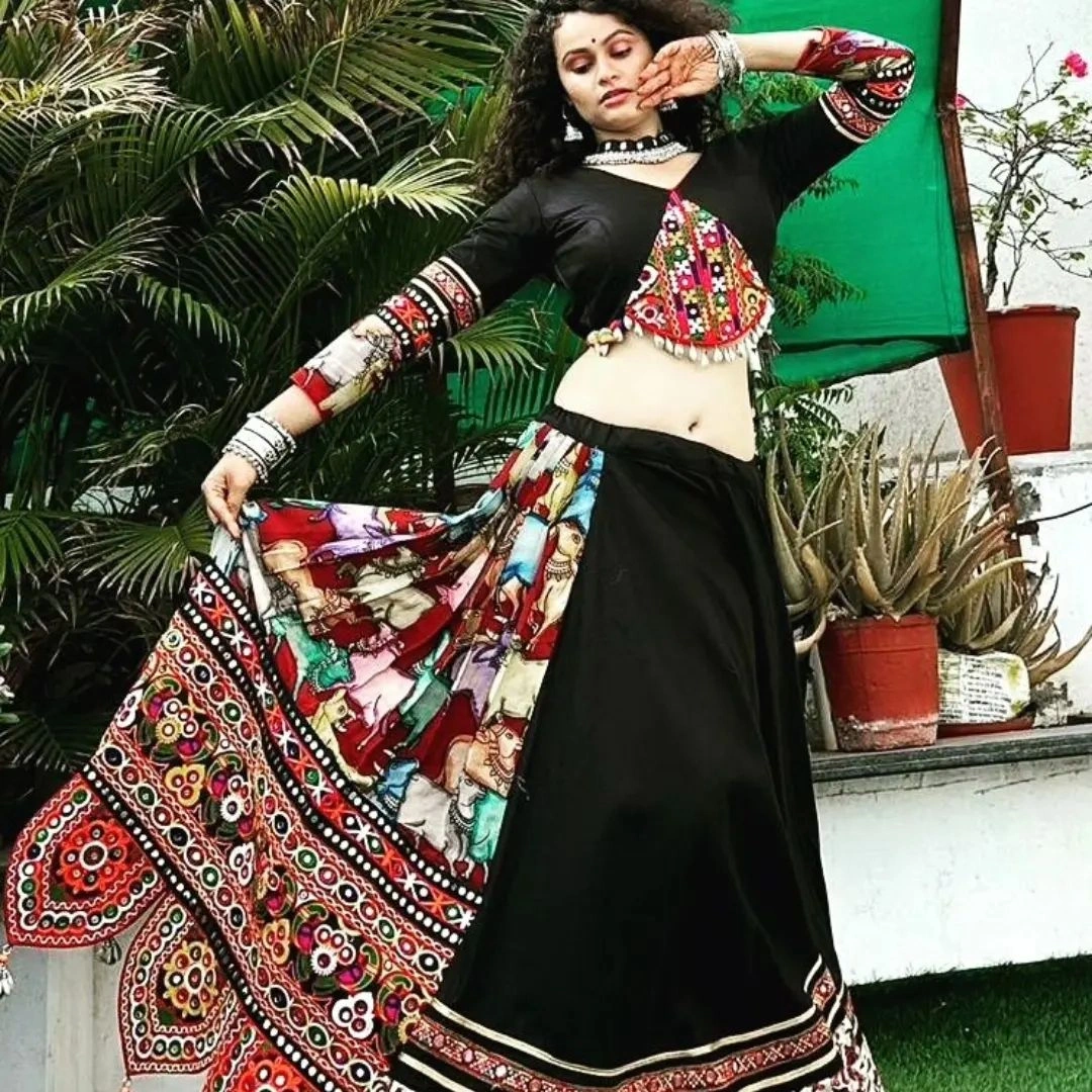 Muslin Cotton Lehenga Set with Real Mirror Work - Complete Ensemble-VCT-19-Black