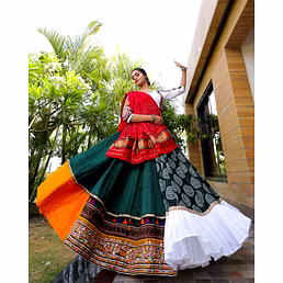 Muslin Cotton Lehenga Set with Real Mirror Work - Complete Ensemble