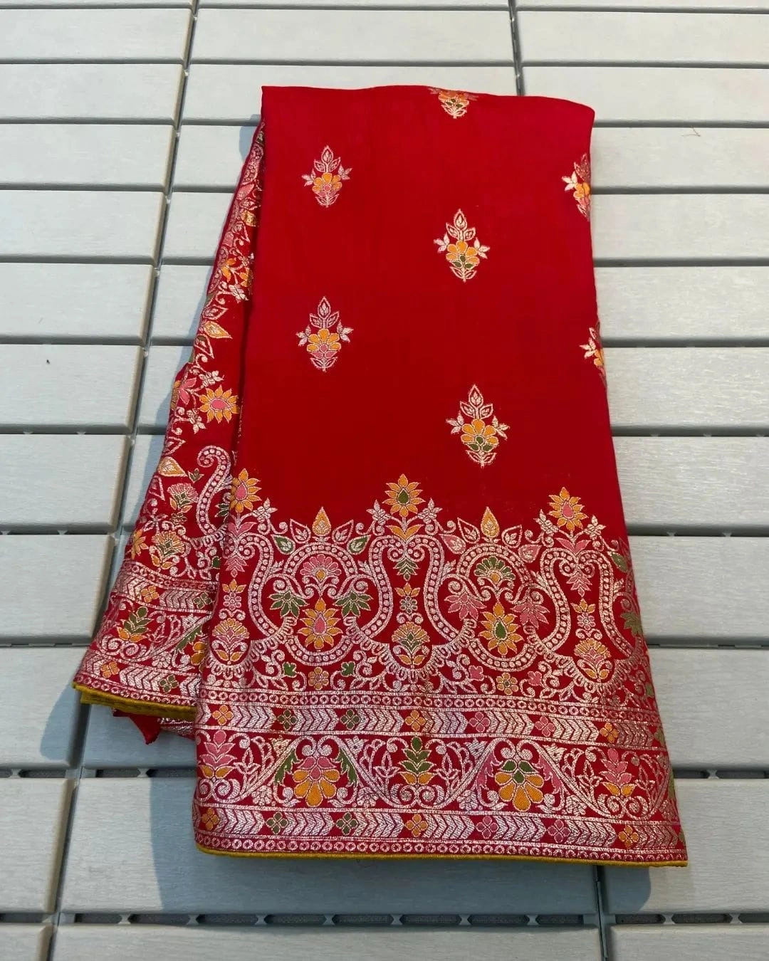 Exquisite Russian Silk Saree with Intricate Zari and Meenakari Weaving-ANT-30-Red