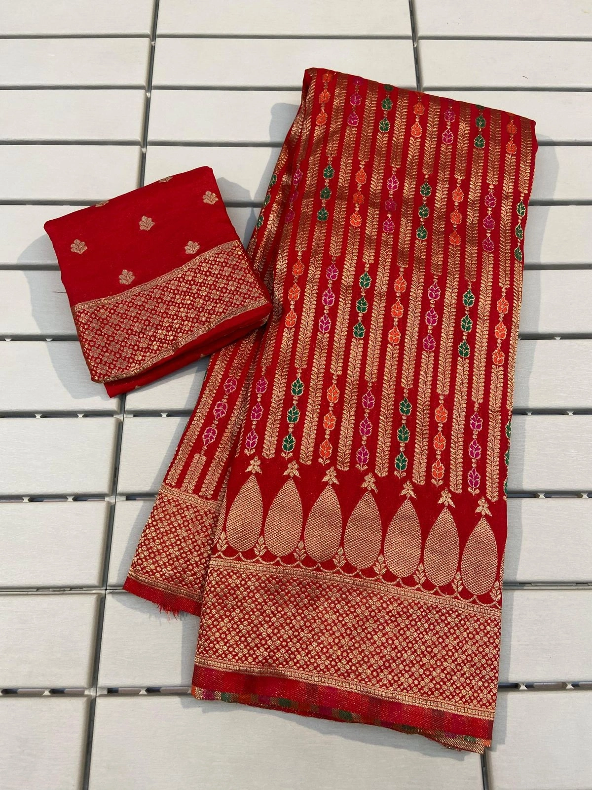 Pure Crepe Khadi Silk Saree: Elegant, Zari-wooven, Tassel-embellished, Meenakari Weaving-ANT-31-B-Red