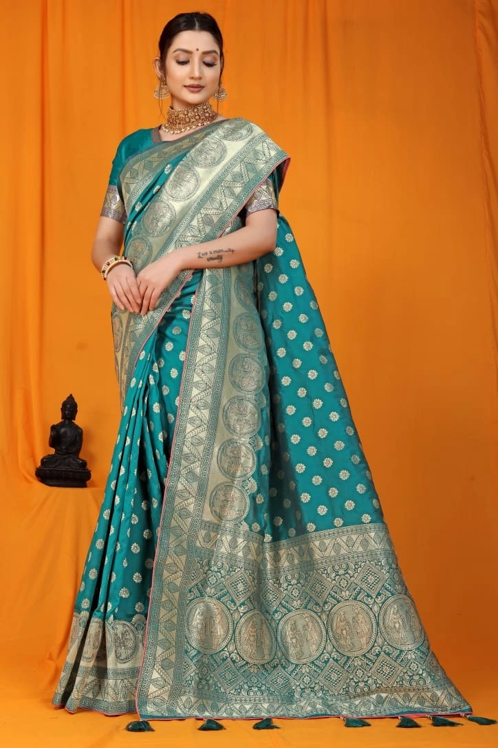 Kanchipuram Pure Silk Saree: Gorgeous Siroski Work, Gold Jari Border-Rama-2