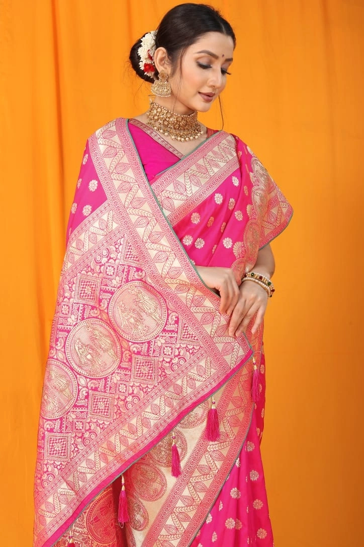 Kanchipuram Pure Silk Saree: Gorgeous Siroski Work, Gold Jari Border-Pink-1