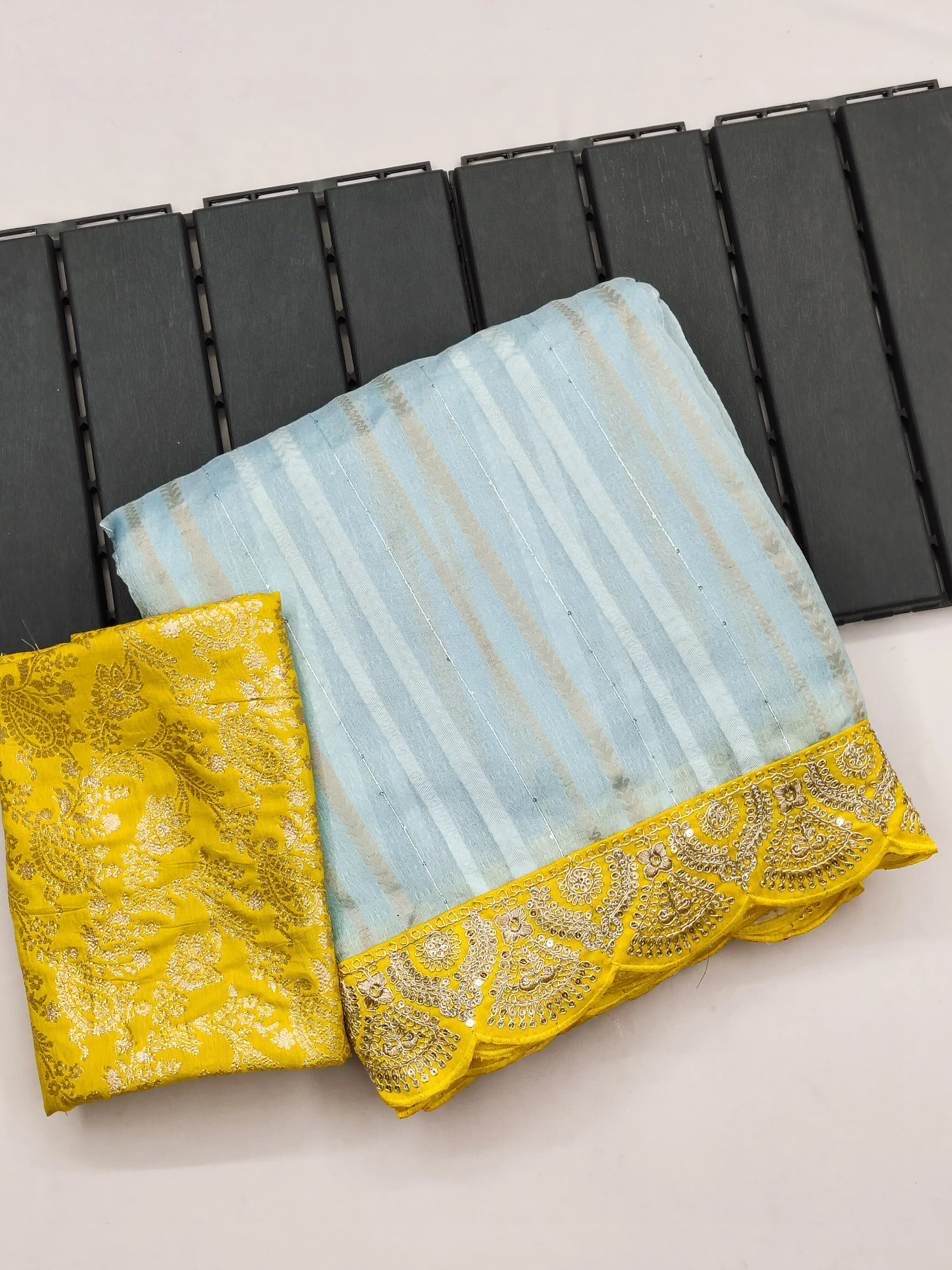 Beautiful Pure Soft Silk Jacquard Saree with Contrast Lace Border and Weaving Blouse-ANT-33-Blue