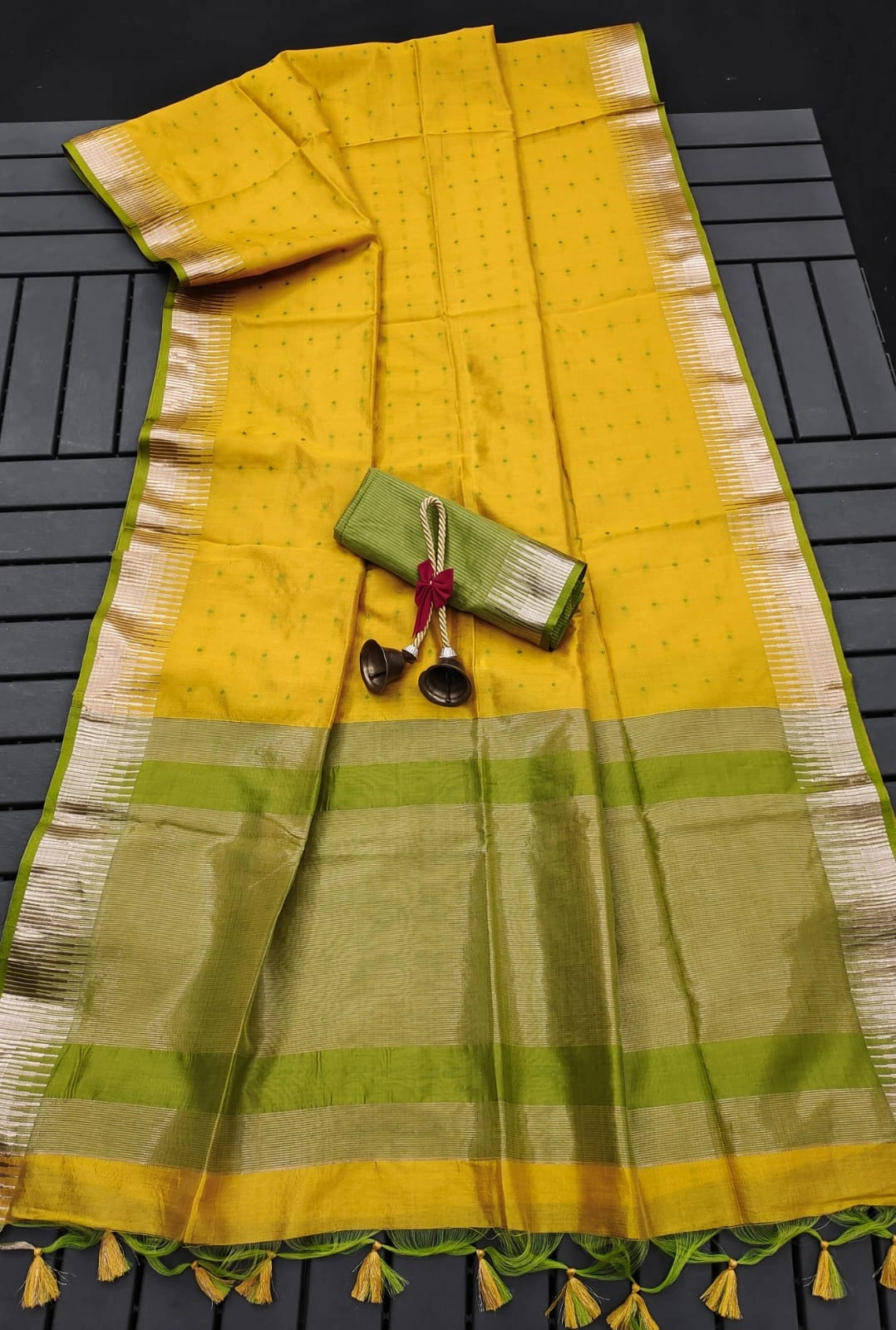 Semi Tussar Silk Saree: Stunning Bandhani Style with Traditional Temple Border-ANT-34-Yellow