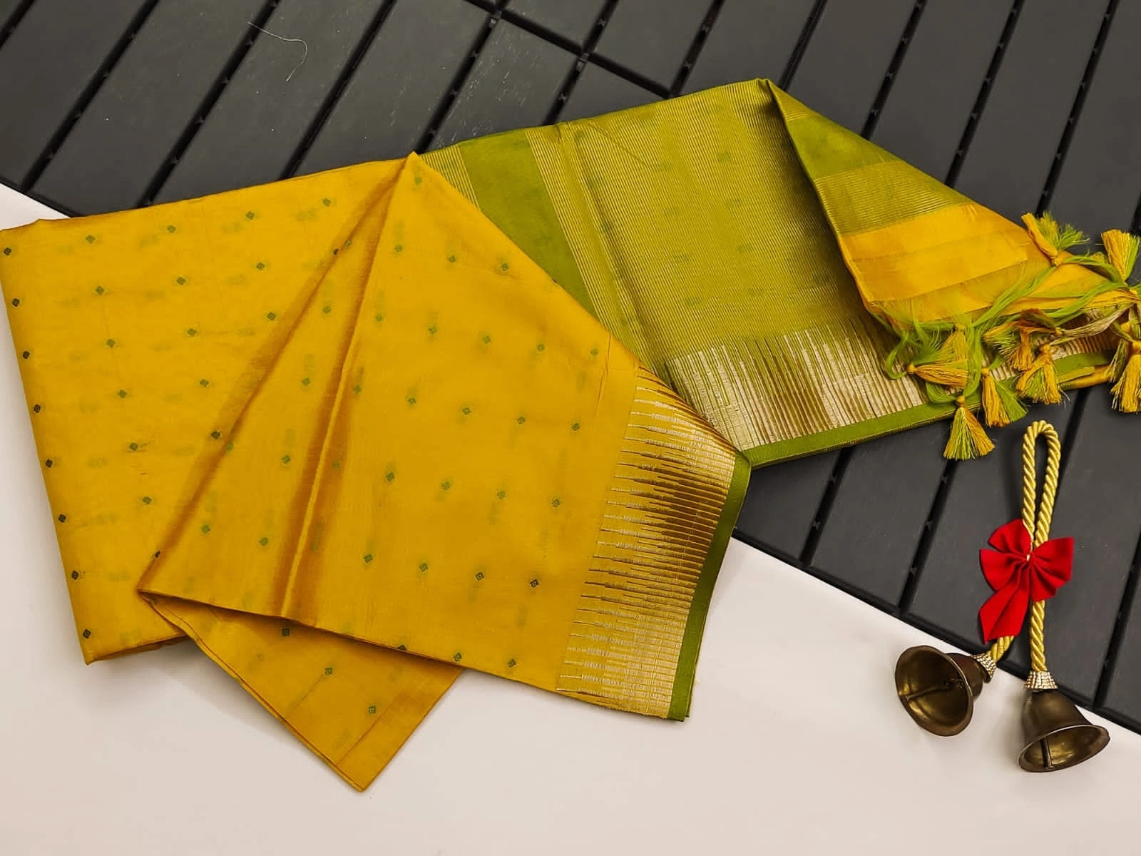 Semi Tussar Silk Saree: Stunning Bandhani Style with Traditional Temple Border-Yellow-1