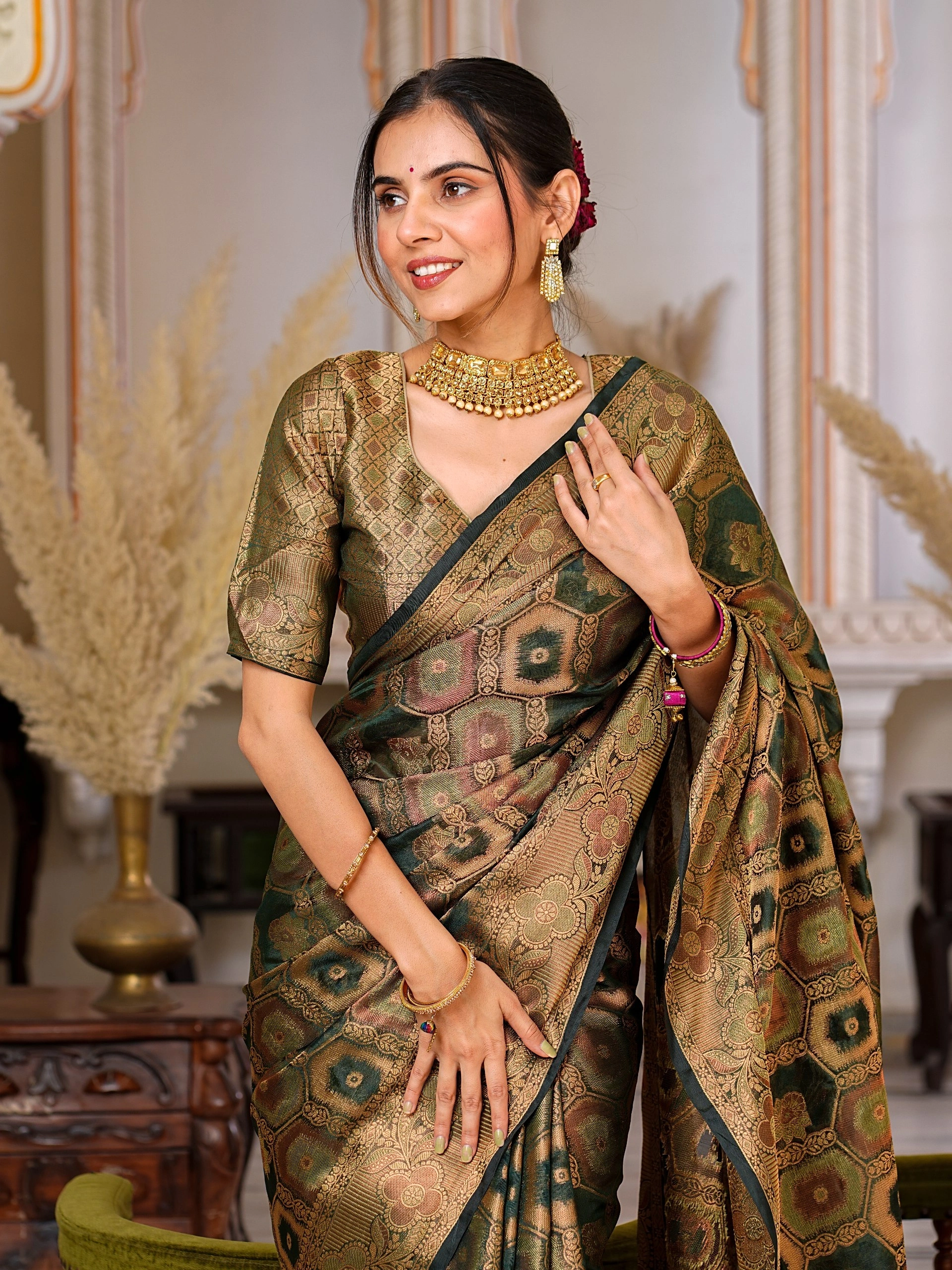 Regal Charm: Pure Organza Saree with Enchanting Tassels and Intricate Brocade-Grey-5