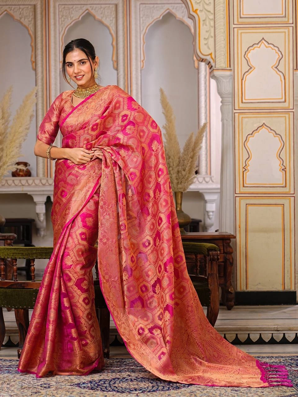 Regal Charm: Pure Organza Saree with Enchanting Tassels and Intricate Brocade-RAL-1003-Pink