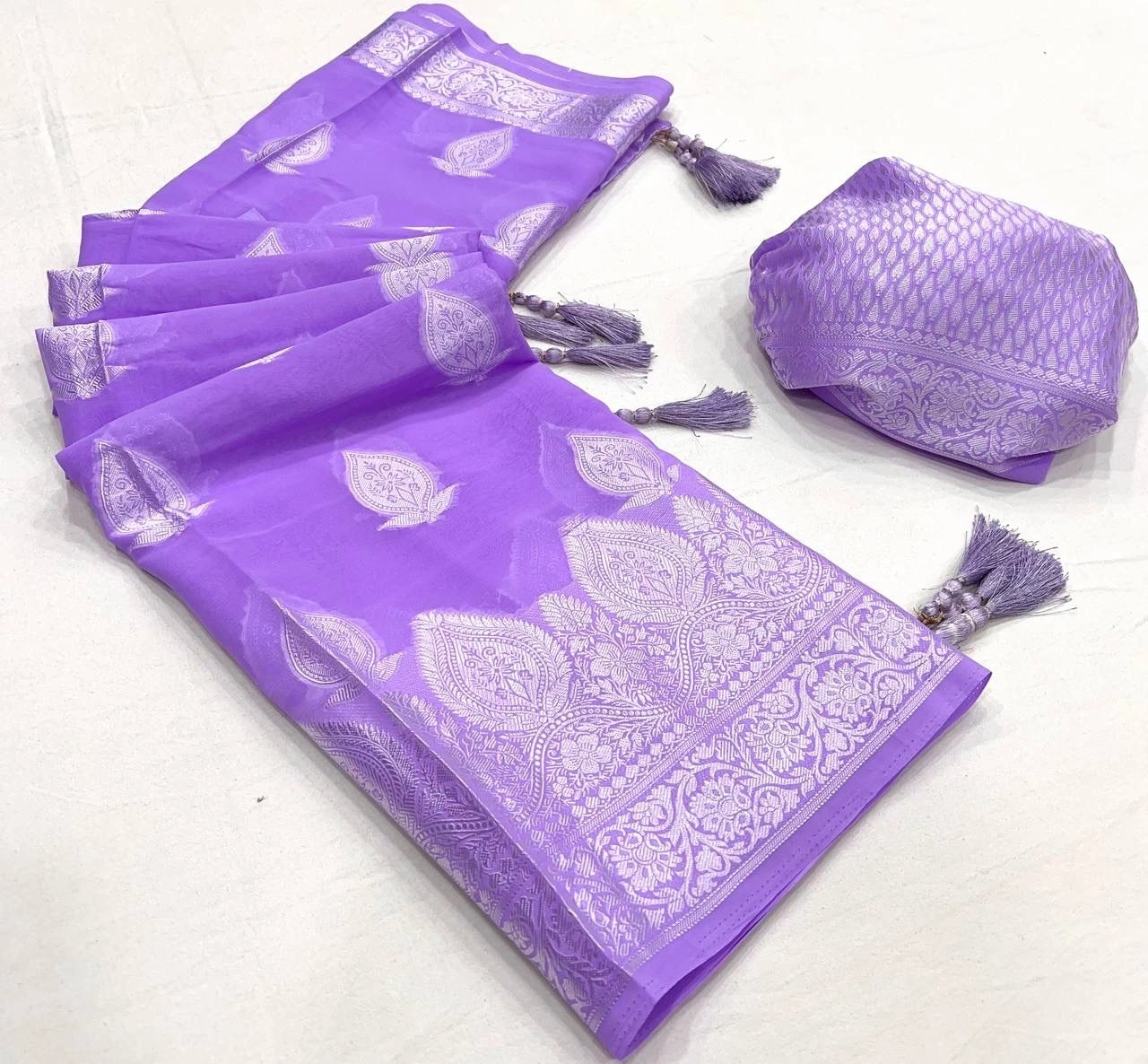 Georgette Silk Saree: Elegant Weaved Viscose with Rich Pallu &amp; Latkan-MPL-24-Purple