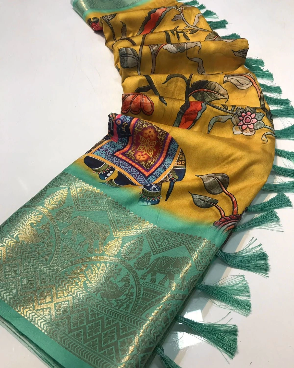 Soft Silk Saree: Zari Weaving, Rich Pallu, Kalamkari Digital Prints-Mustard-1