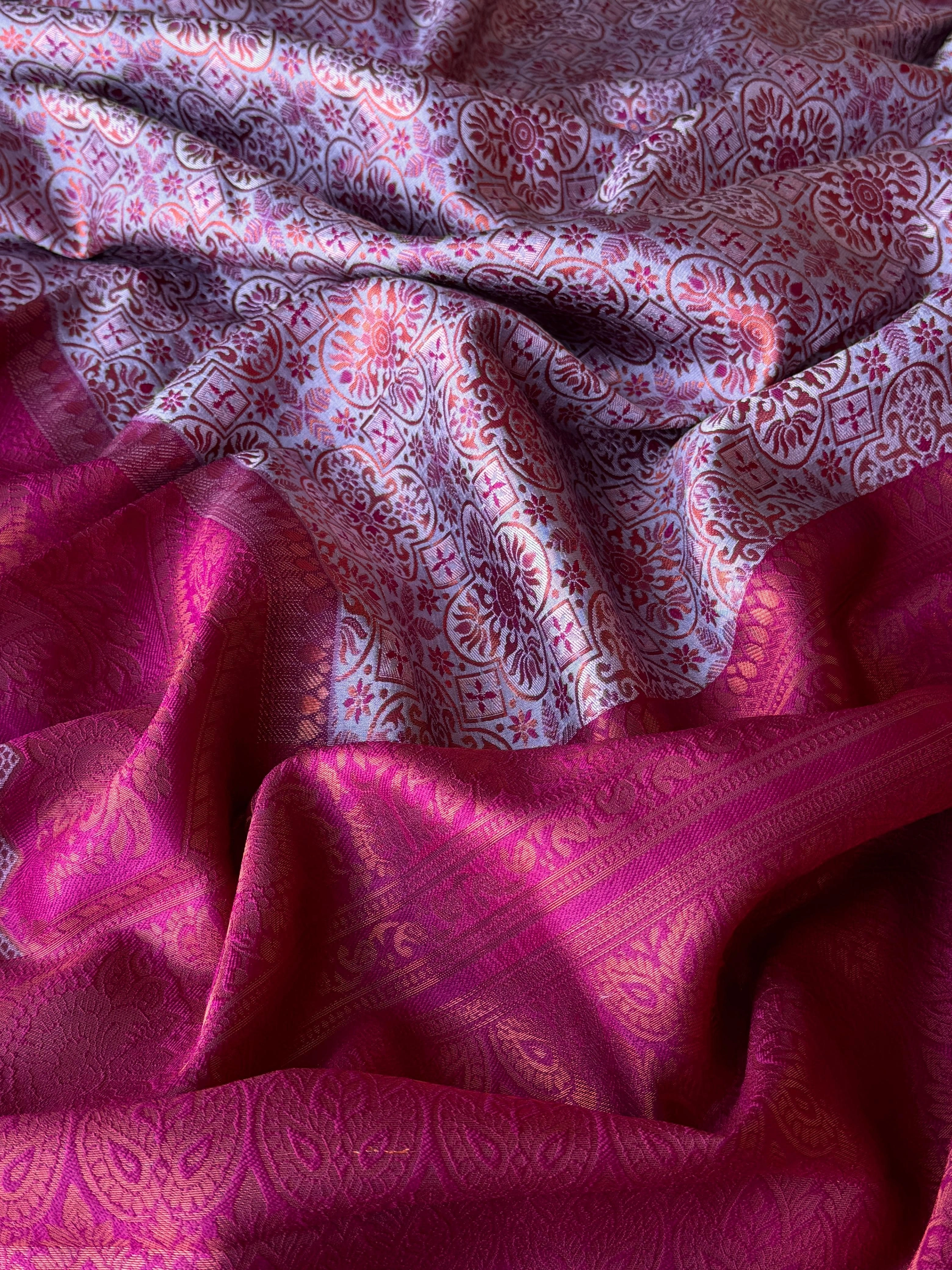 Soft Kanjivaram Silk Saree: Rich Patola Weaving, Delicate Zari, Designer Blouse-Pink-1