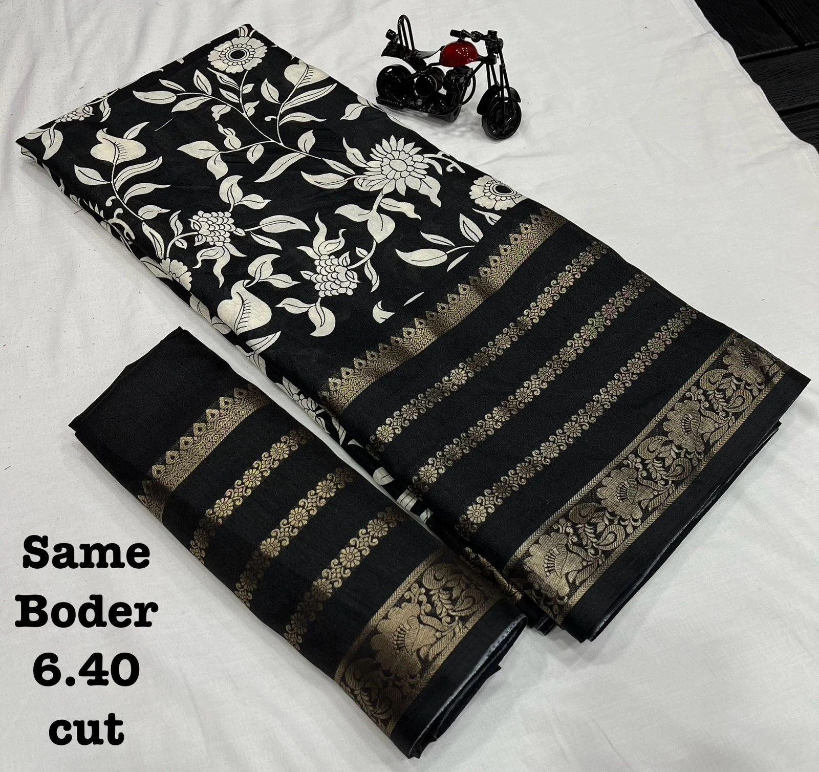 Floral Border Silk Saree with Zari Pallu &amp; Blouse-Black-2