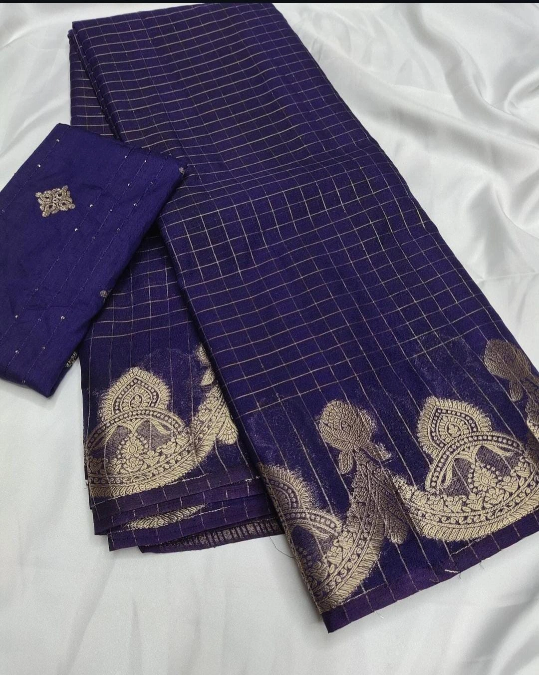 Pure Viscose Checks Saree: Exquisite Craftsmanship for Stylish Women-MKD-86-NavyBlue