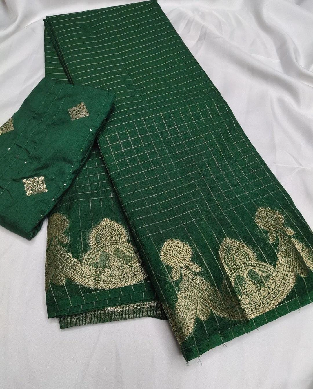 Pure Viscose Checks Saree: Exquisite Craftsmanship for Stylish Women-MKD-86-Green