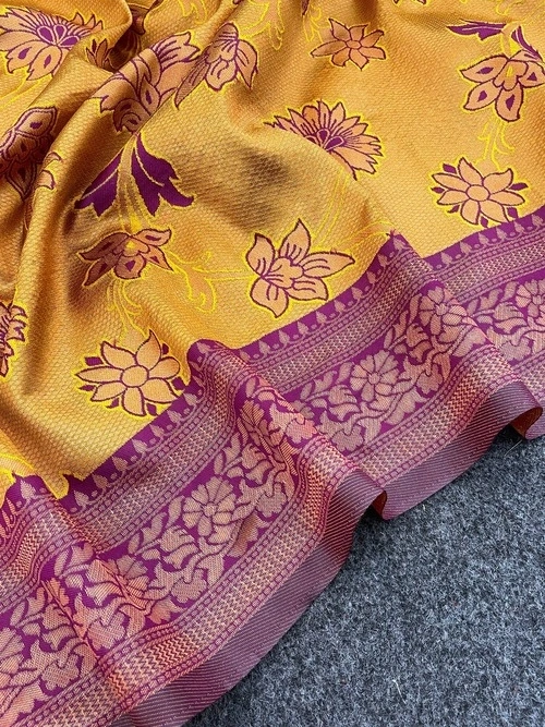 Exquisite Banarasi Silk Saree with Stunning Zari and Jacquard Details-Orange-1