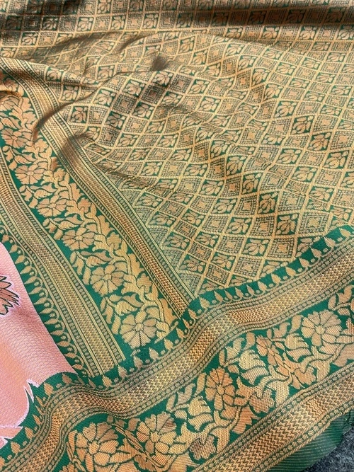 Exquisite Banarasi Silk Saree with Stunning Zari and Jacquard Details-Pink-2