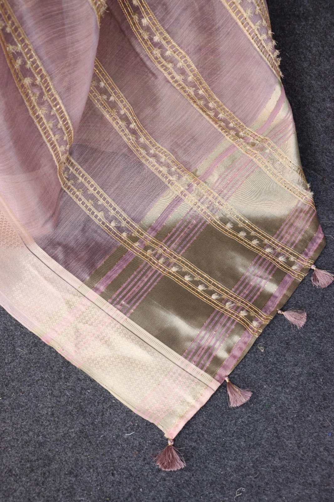 Golden-Zari Pure Tussar Silk Saree with Matching Blouse-Lavender-2