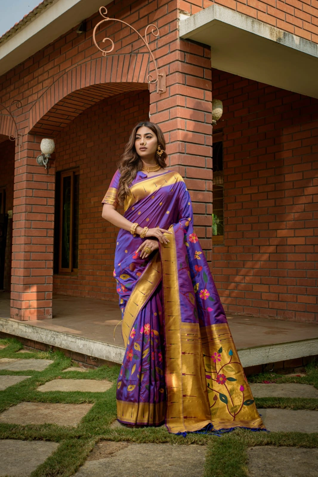 Paithani Pure Silk Handloom Saree with Gold Jari - Luxurious Elegance!-Purple-2