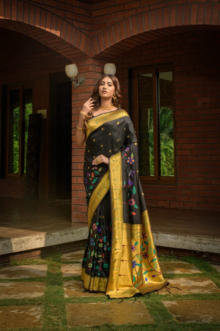 Paithani Pure Silk Handloom Saree with Gold Jari - Luxurious Elegance!-Black-1