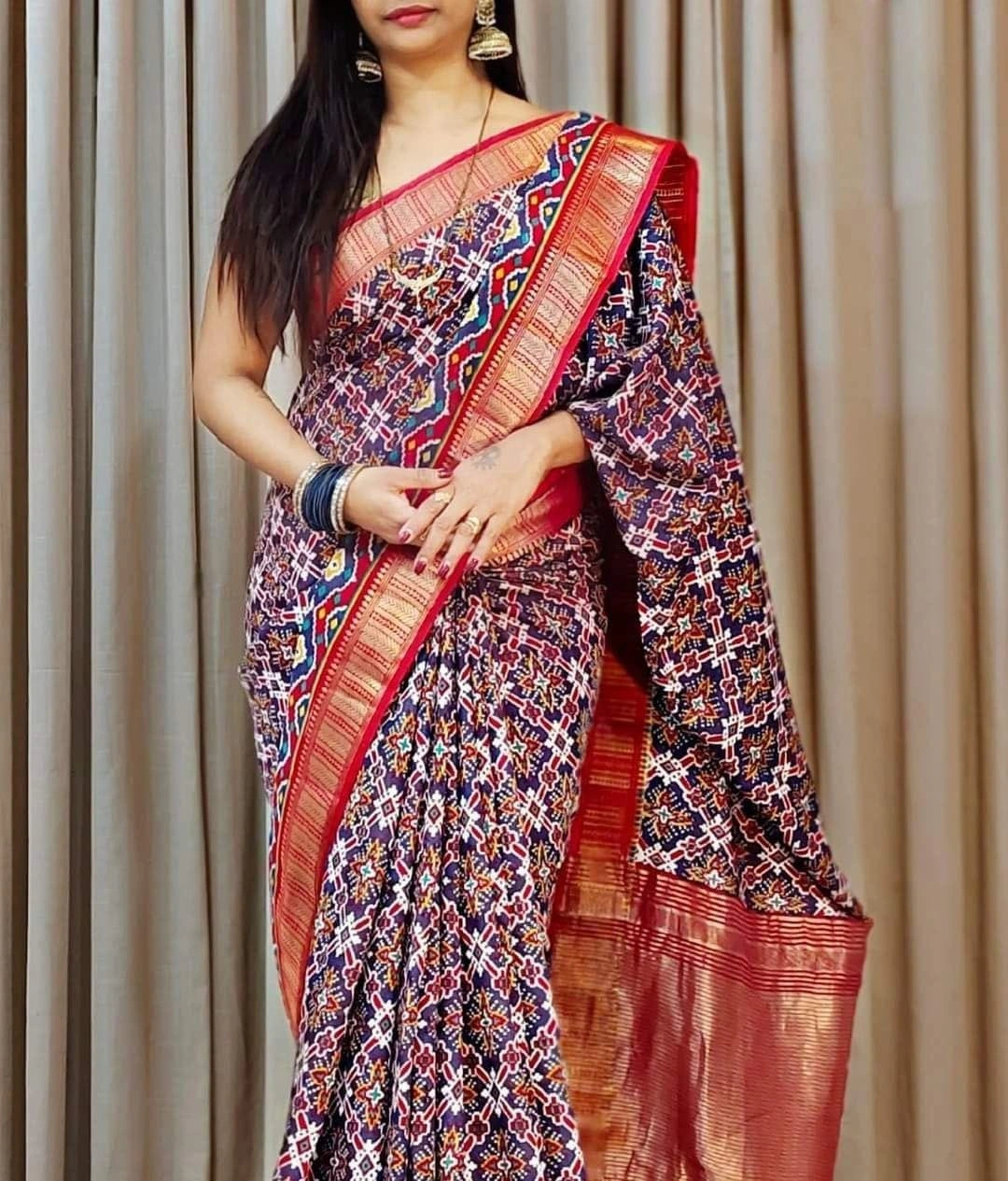 Latest Exclusive Double Weaving Silk Sarees with Waterart Flower Print-RRW-09-Wine