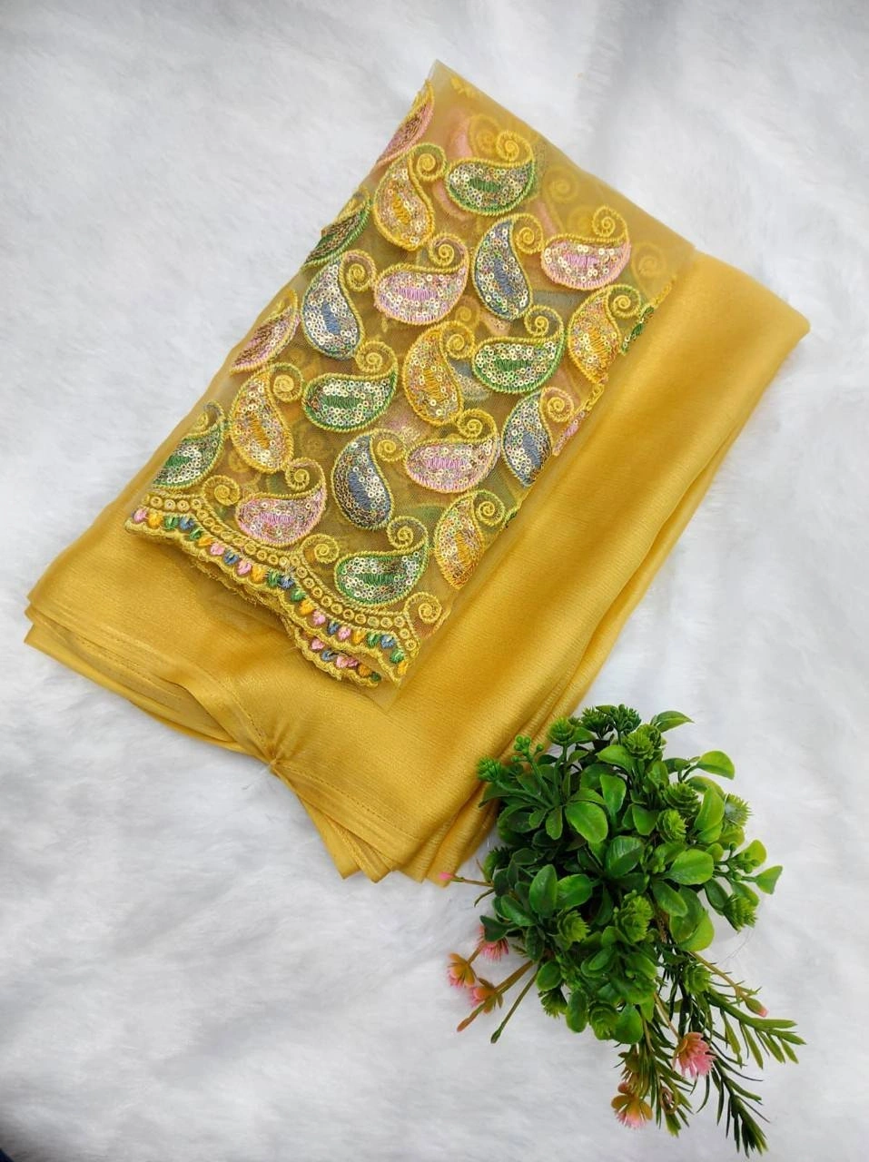 Shimmer Chiffon Blouse with Embroidery - Elegant Saree Set-RUD-05-Yellow