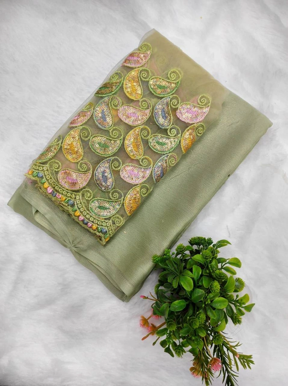 Shimmer Chiffon Blouse with Embroidery - Elegant Saree Set-RUD-05-Green