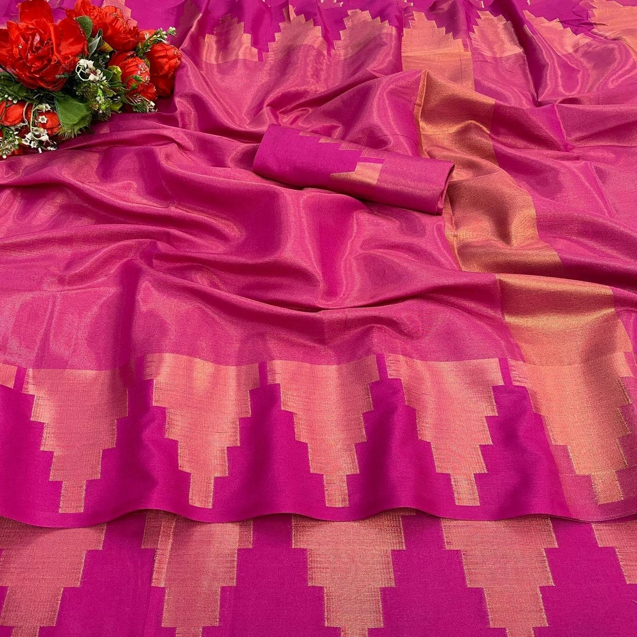 Soft Kanchivaram Silk Saree with Pure Copper Zari and Beautiful Weaving-RVR-COPPER-TEMPLE-B-Peach