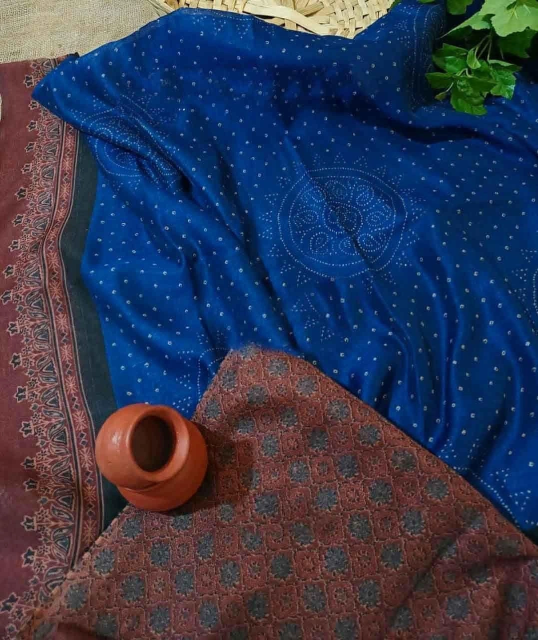 Fancy Tasseled Linen Saree with Ajrakh and Bandhani Prints-Blue-2