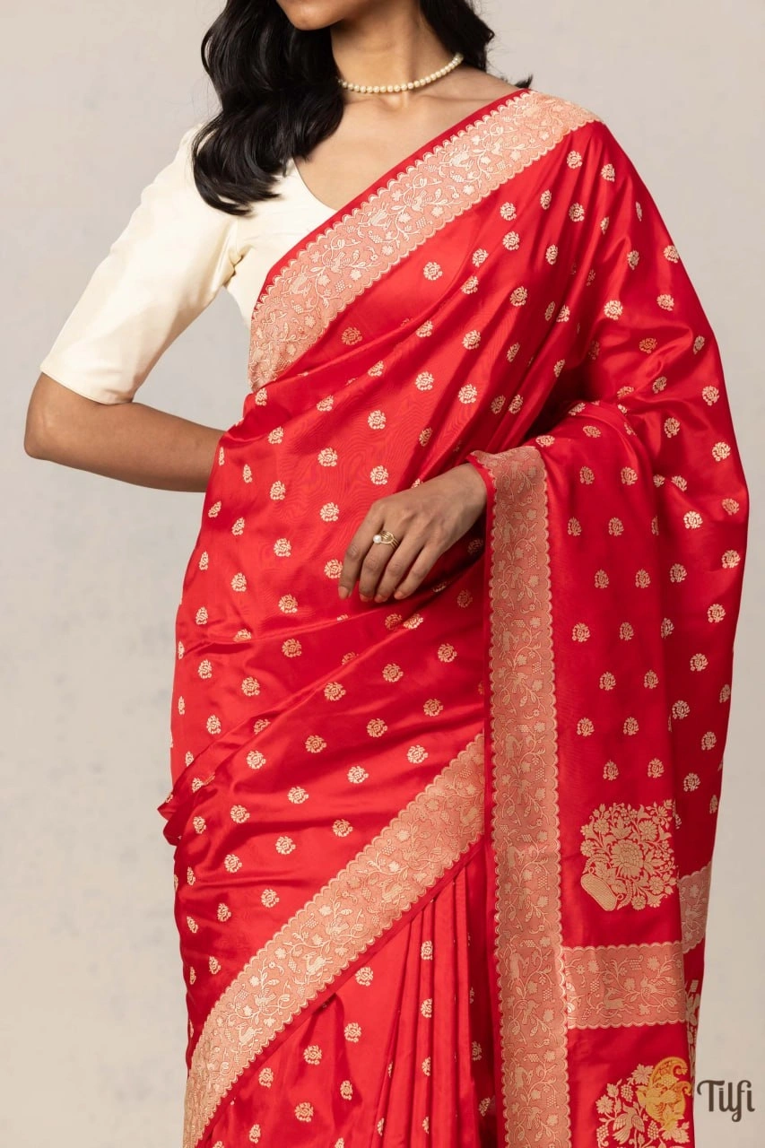 Indian Heritage Silk Saree: Elegant Artwork in Banarasi Soft Silk-Red-2