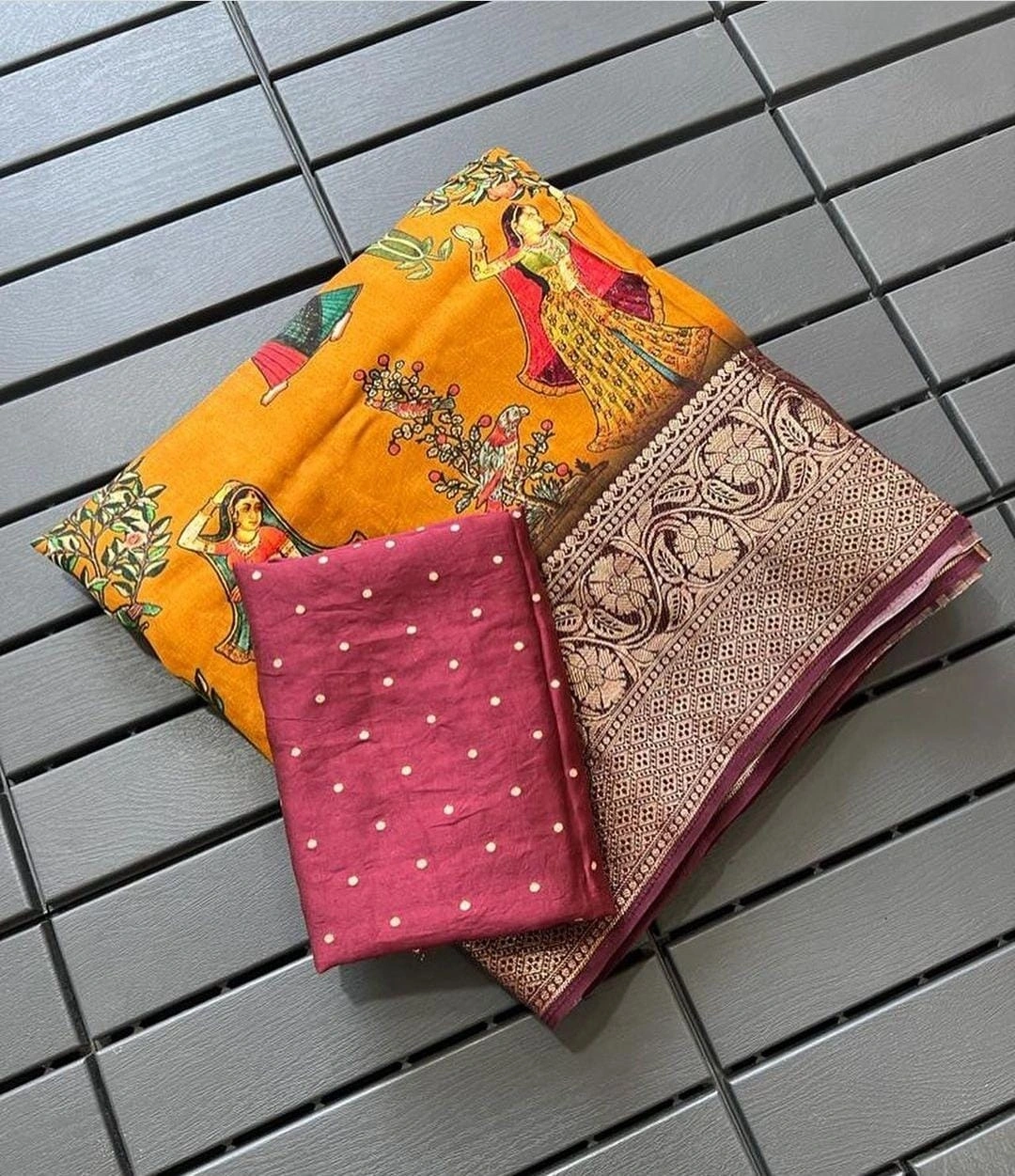 Pure Dola Silk Saree with Pichwai Kalamkari Design-Yellow-4