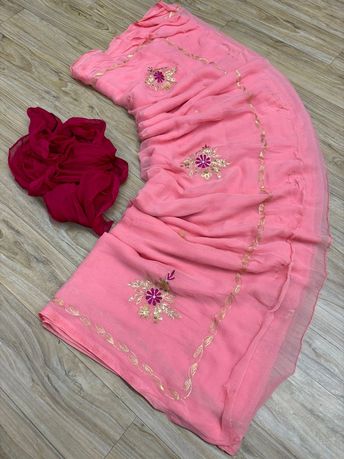 Stunning Handcrafted Chiffon Saree: Perfect for Fashionable Ladies-NSD-39-BabyPink