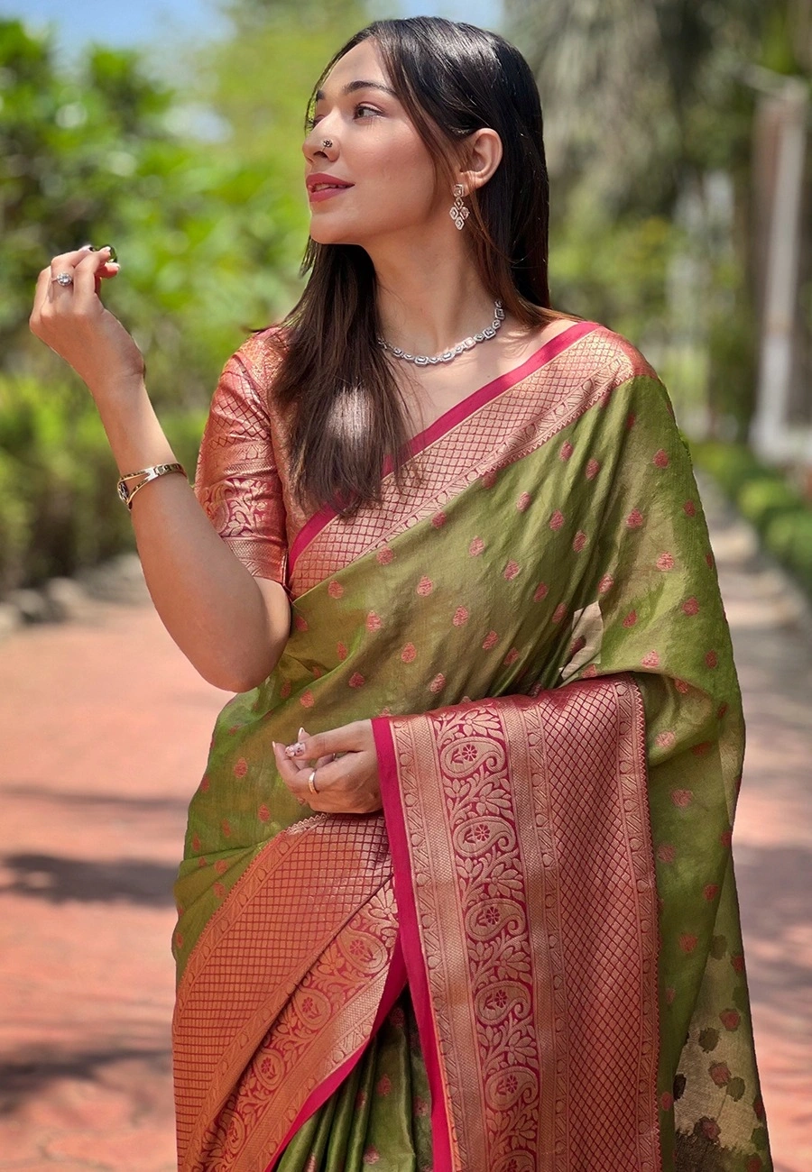 Zari Woven Kanchipuram Silk Saree with Brocade Blouse-Mehendi-2