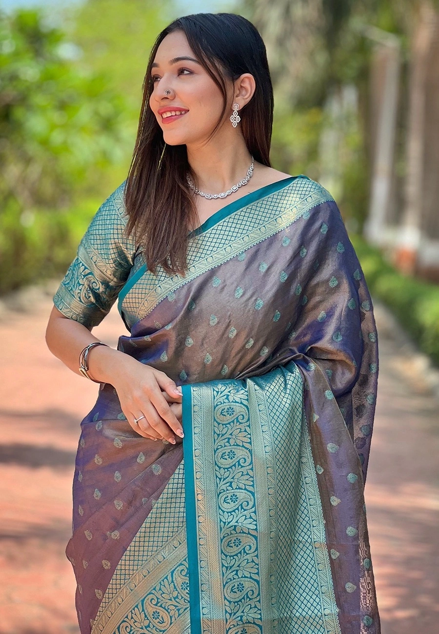 Zari Woven Kanchipuram Silk Saree with Brocade Blouse-Blue-1