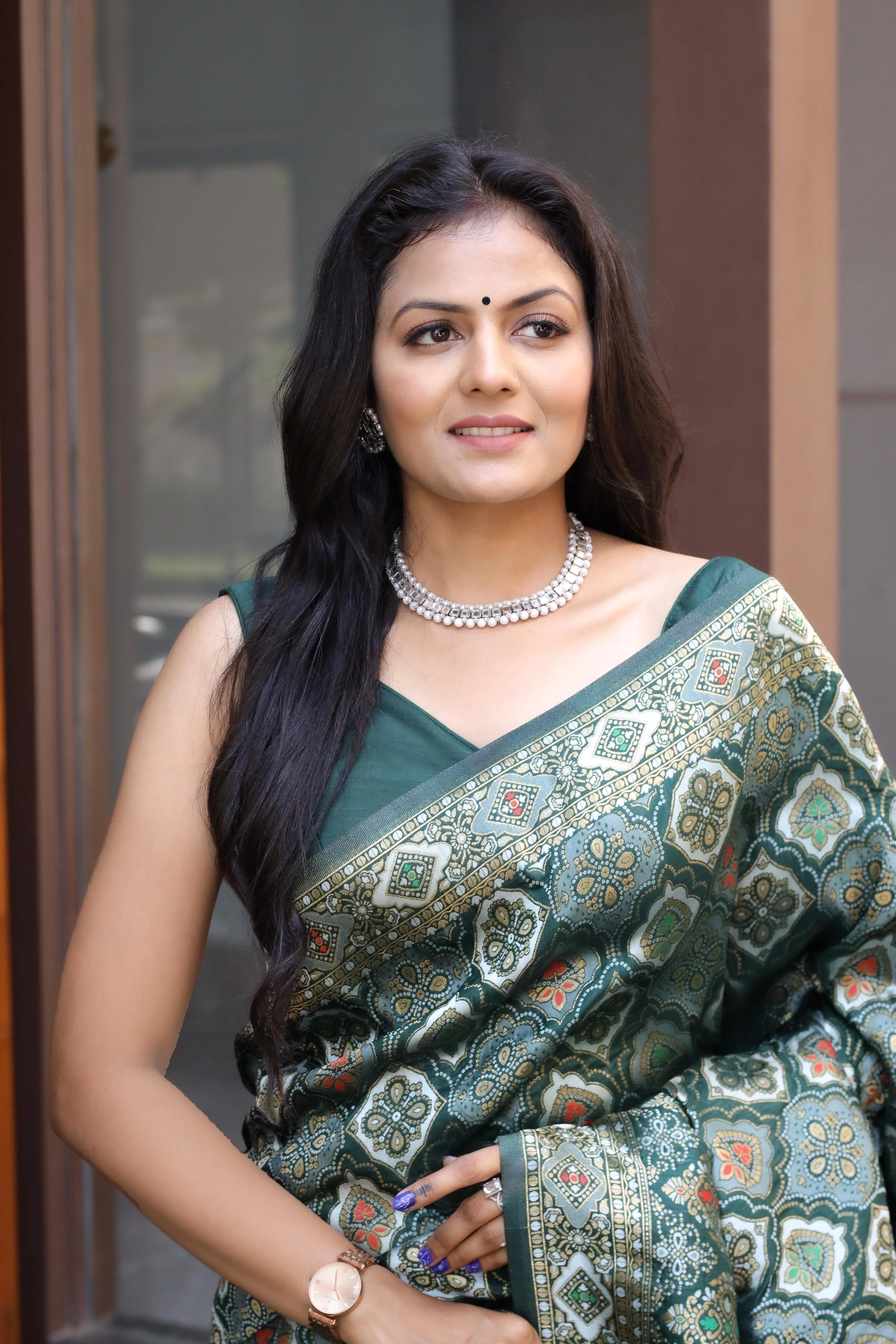 Soft Silk Saree with Rich Jacquard and Exclusive Blouse-Green-1