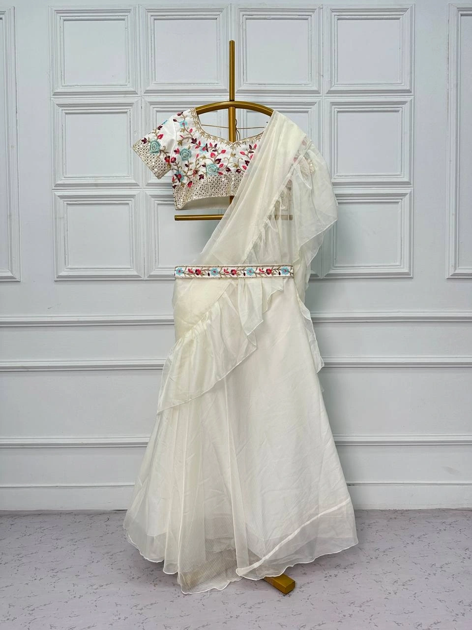 Organza Lehenga Saree with Embroidered Banglory Blouse-White-2