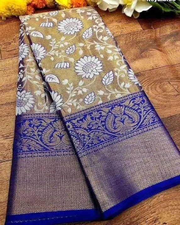 Handloom-woven Pure Kanjivaram Silk Saree with Rich Zari Weaving-Blue-2