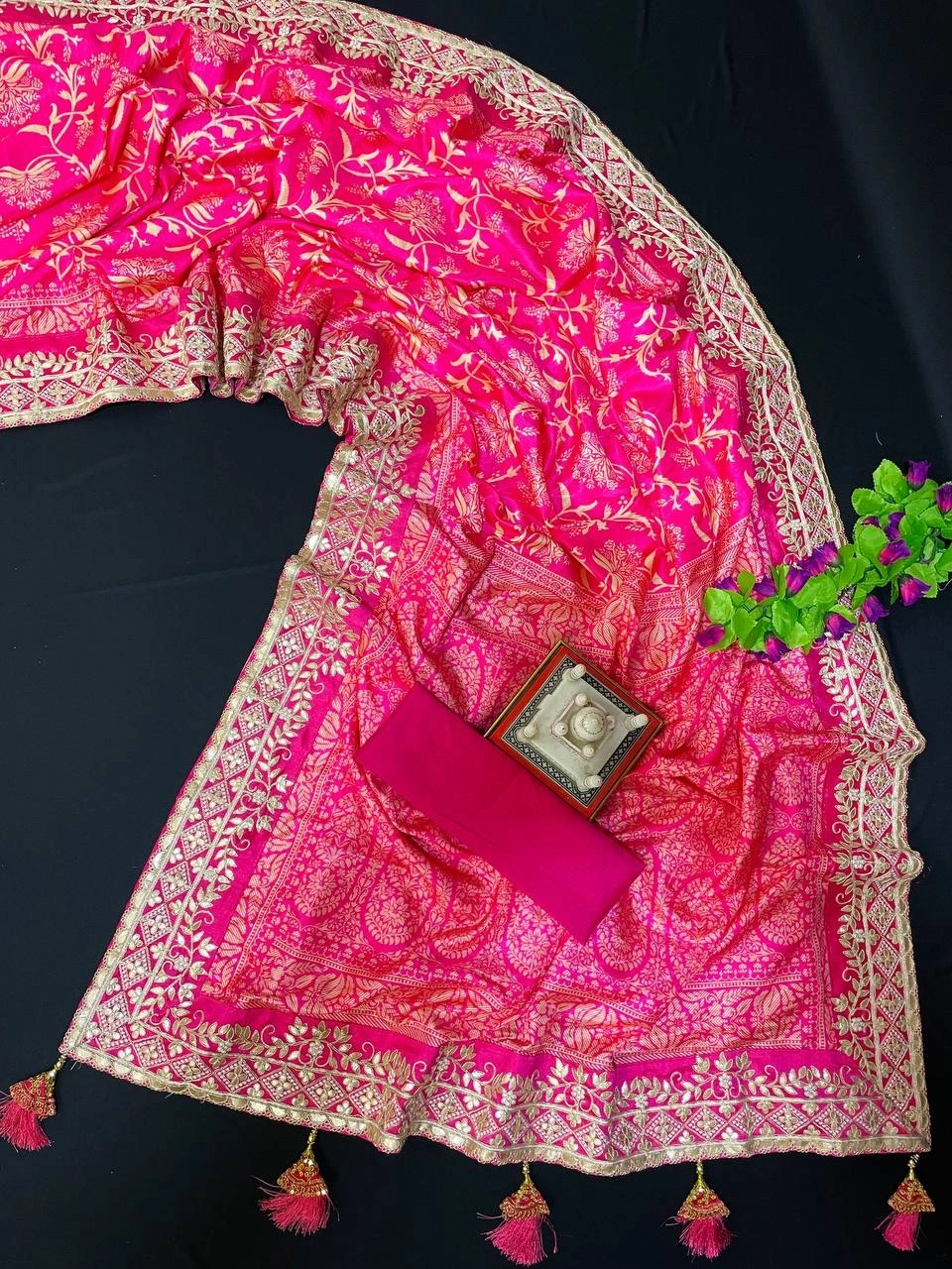 Digital Print Silk Saree with Sequin Embroidery &amp; Gotapati Work-Pink-2